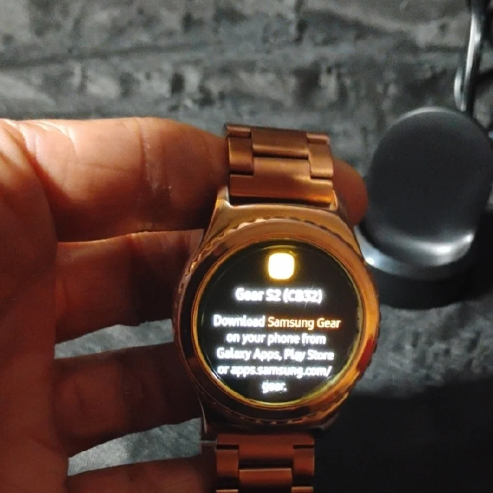 Samsung Gear S2 Smartwatch Rose Gold Bluetooth Fitness Tracker